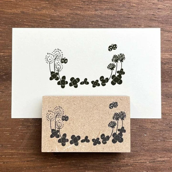 STAMP MARCHE Nakano Emi Floral Illustration Rubber Stamp - Clover